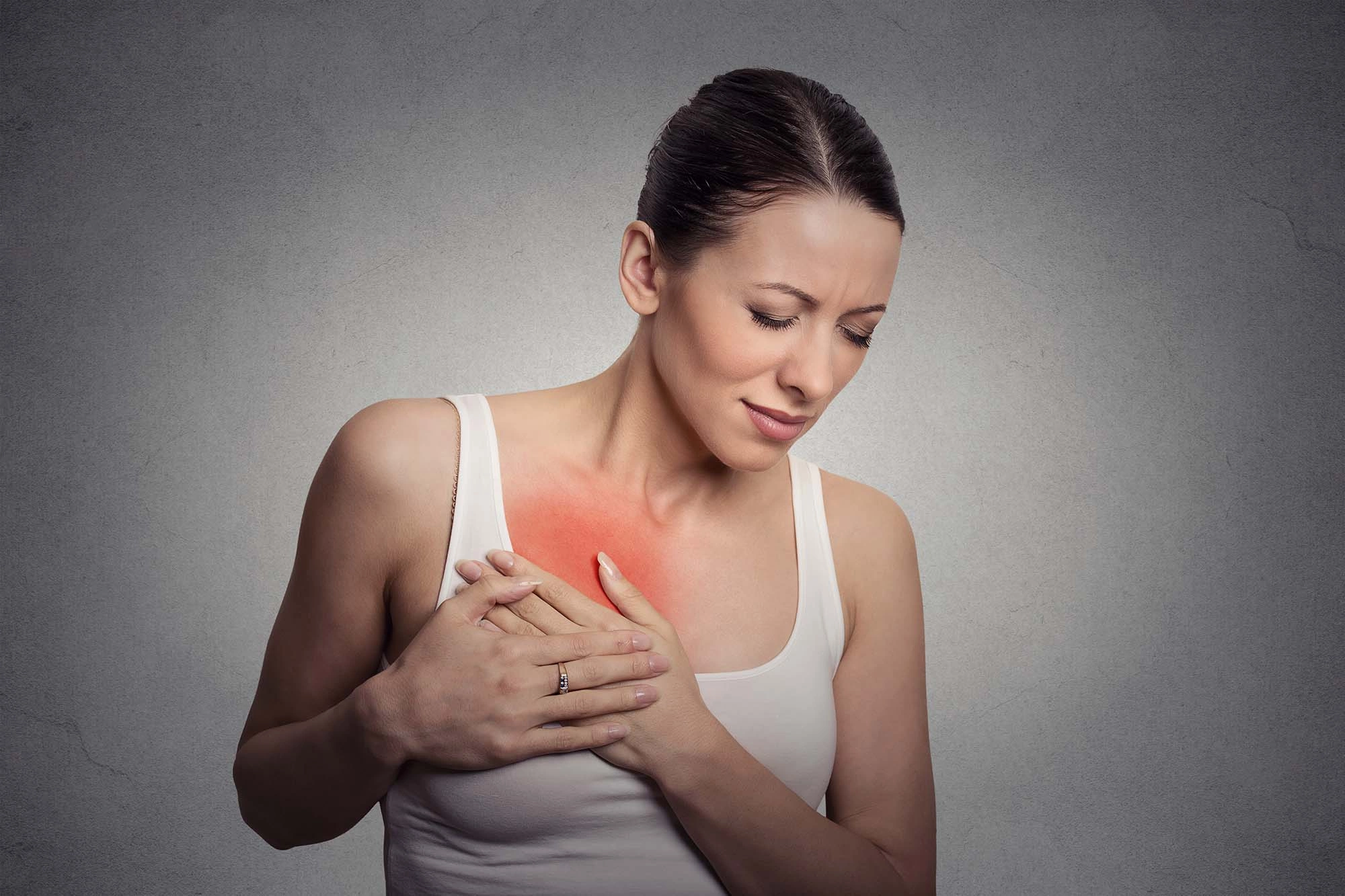 Болит грудь после маммопластики